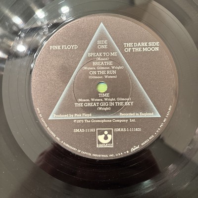 Dark Side of The Moon