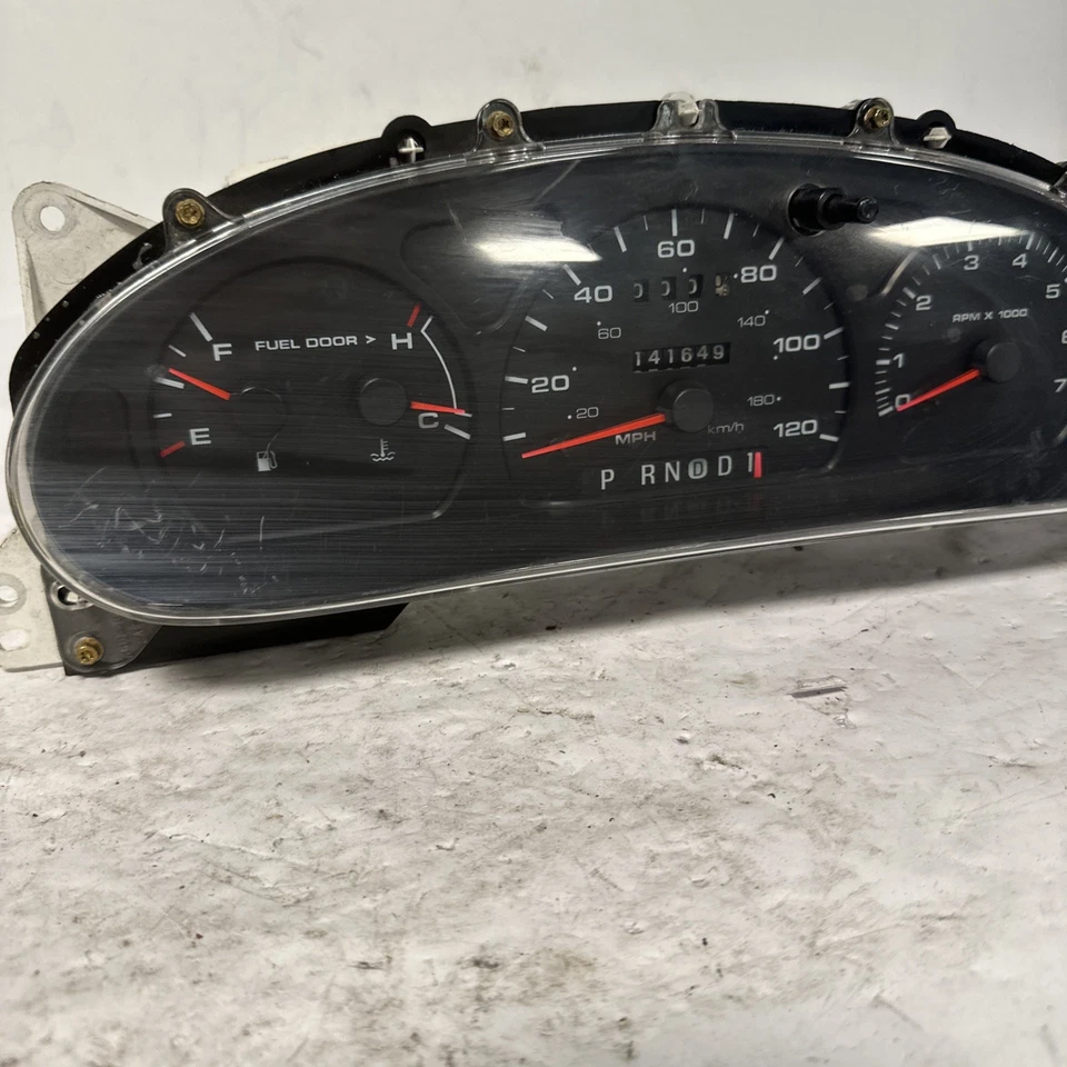 2001 - 2002 MERCURY SABLE INSTRU SPEEDOMETER CLUSTER OEM, 257-03812 Q3 Foto 2 de 4