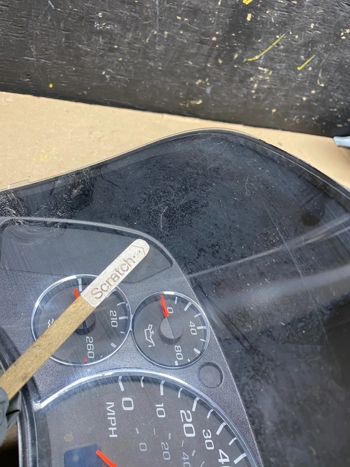 2008 to 2010 Chevrolet Express 1500 Speedometer Cluster Gauge U5171 DG - Image 2 of 4