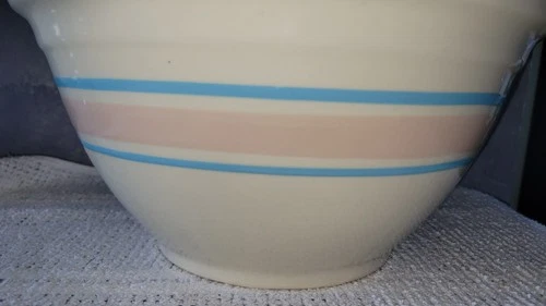 Vtg McCoy 12” Bread Bowl Pottery Ohio Mixing Farm Pink Blue Stripes