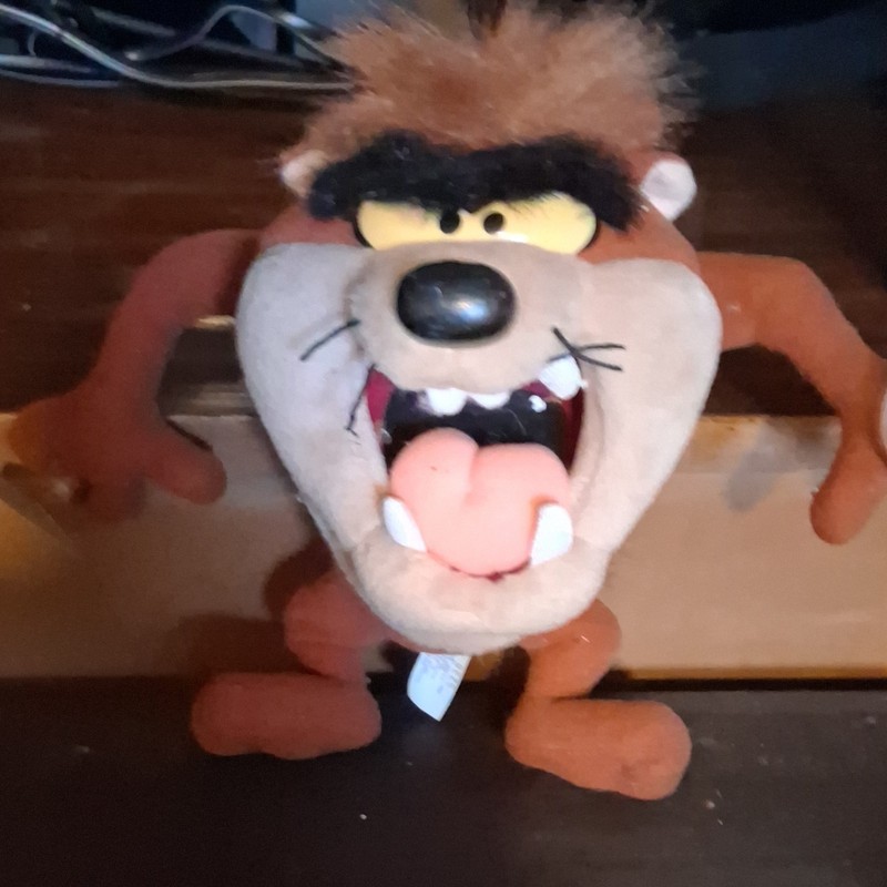 Warner Bros. Looney Tunes Taz Tasmanian Devil Small Plush Stuffed Animal