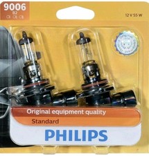 Philips 9006 Standard Halogen Replacement Headlight Bulb, 2 Pack 9006B2 (JS18)