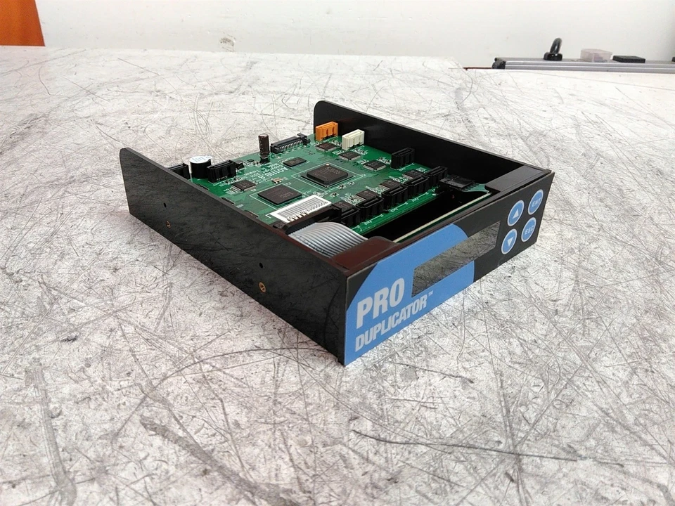 Pro Duplicator A0111B.8 SATA DVD Duplicator Controller - Image 4 of 4