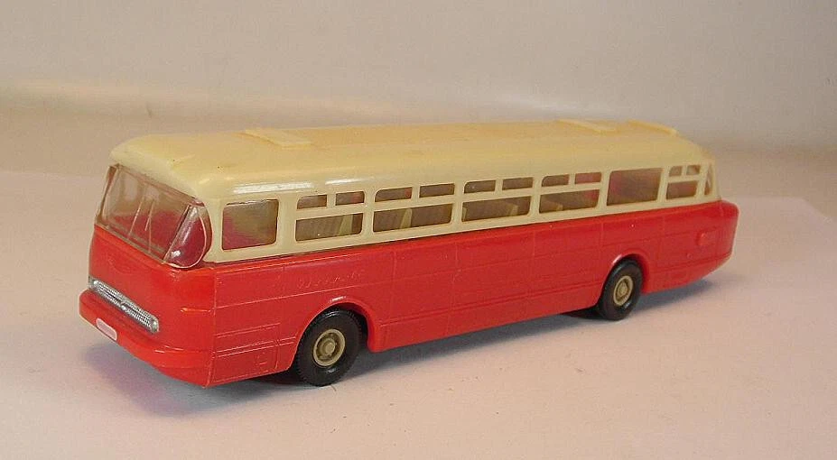 ESPEWE 1/87 Ikarus 55 Reisebus rot/creme DDR #7936