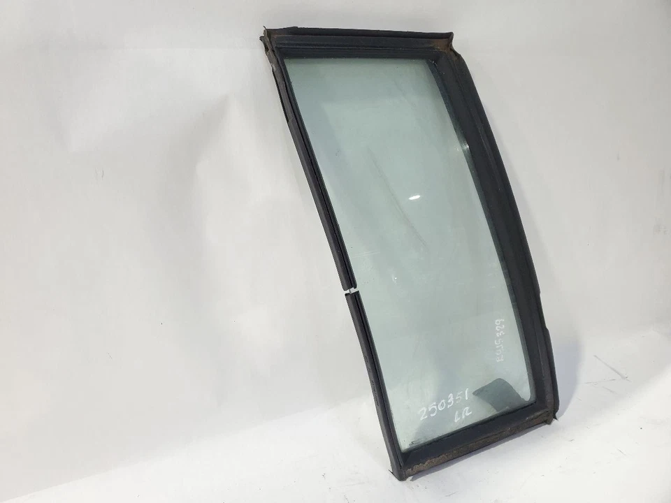 Cadillac Brougham 1988 1989 OEM puerta trasera izquierda ventilación vidrio Foto 2 de 4