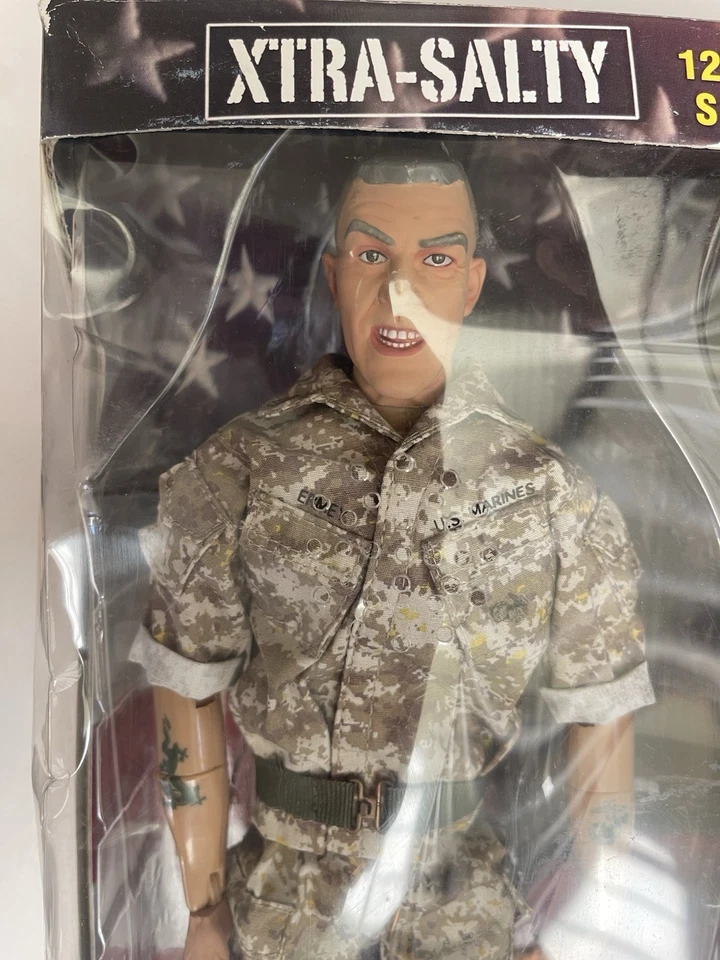 Gunnery Sgt. R. Lee Ermey 2003 Xtra Salty Emrey Taladro Instructor 12 En Funciona Cus Foto 2 de 4