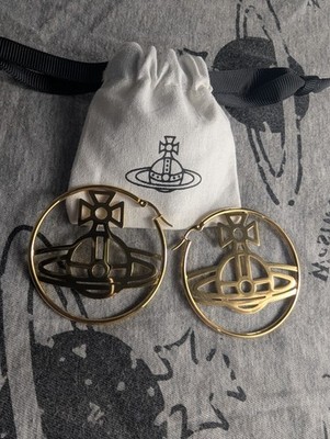 VivienneWestwood　ピアス　プラネットロゴ　ゴールド　長耳環 Vivienne Westwood Gold Hoop Earrings with Large Orb Design | eBay