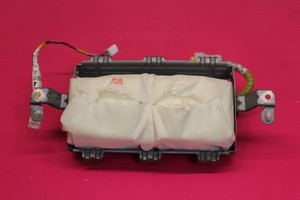 Toyota prius airbag