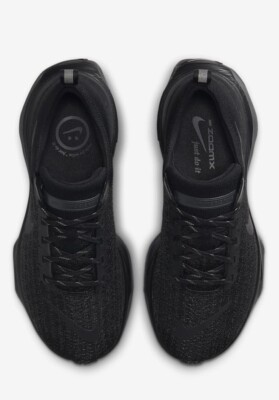 黒 24cm NIKE ZOOMX INVINCIBLE RUN FK3 s-l400.jpg