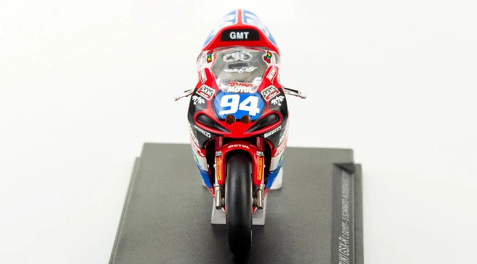 Suzuki GSX-R Scala 1:24 C. Guyot S. Scarnato N. Dussauge 2001 Modellino - Immagine 4 di 4