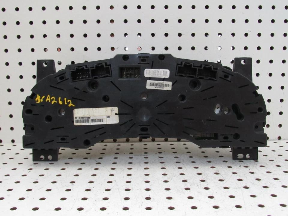 Dodge Caravan 2006 velocímetro calibre unidad grupo Foto 2 de 2