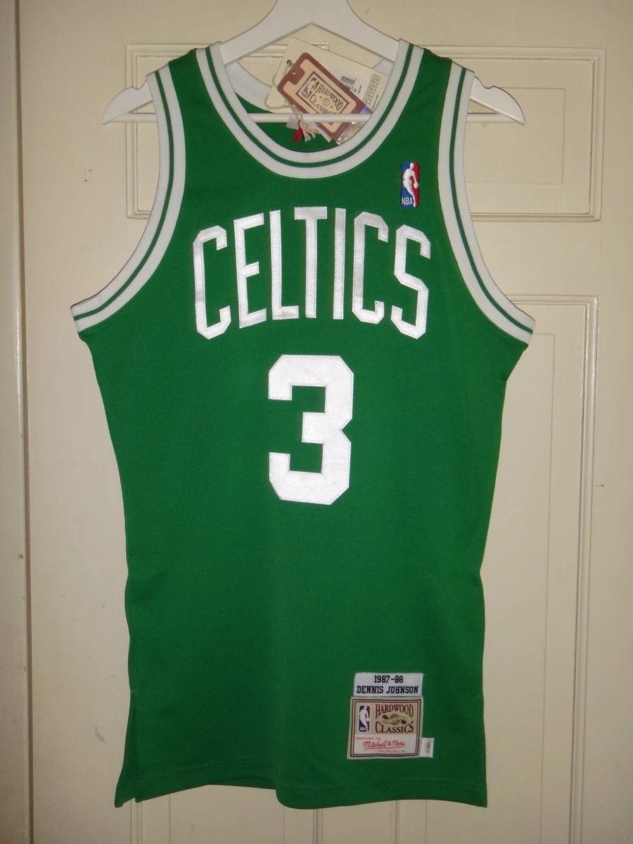 Mitchell & Ness Men Boston Celtics Sports Fan Apparel & Souvenirs