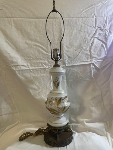 Vtg MCM Hollywood Regency White Satin Glass Table Lamp Gold Floral Brass
