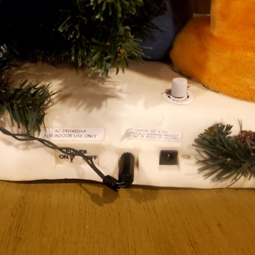 Vtg 1996 Disney Telco Motion-ette Pooh and Piglet Christmas Animated Lighted - Picture 10 of 19