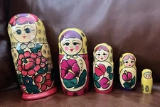 Vintage Classic Wooden Matrioshka Nesting Doll (5) 8” Handmade Hand-Painted