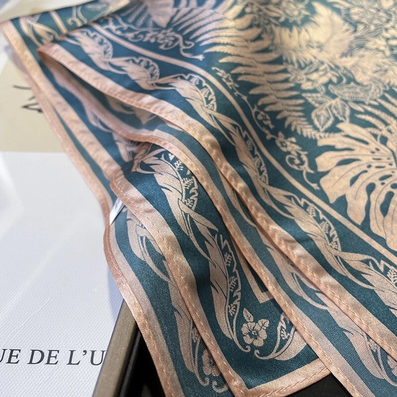 100% Silk Scarf Women Aztec Style Vintage Floral Print Kerchief Bandana 53*53cm - Image 4 of 4