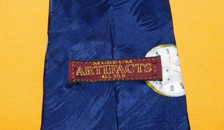 MUSEUM ARTIFACTS BLUE/WHITE POCKET WATCH MOTIF EXTRA LONG TIE - DESIGNER TIES. - Image 3 of 3