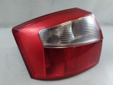 Audi A4 8E B6 Limousine original Rückleuchte Heckleuchte links Bj.2001 