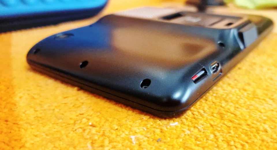 Garmin DEZL 760 LMT Navigationsgerät für LKW, kaum benutzt, wie neu! Like new! - Bild 4 von 4