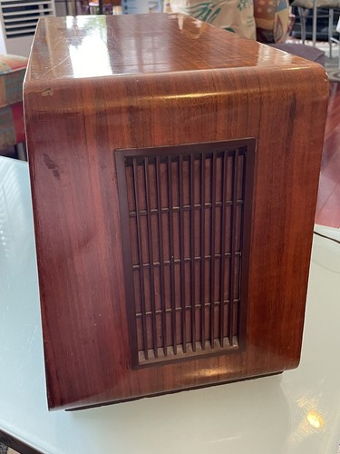 Vintage 50s Delmonico PB-741 Large Multiband Tabletop Tube Radio- Made In Japan - Picture 9 of 24