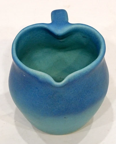 LOVELY! Vintage VAN BRIGGLE Art Pottery ARTS & CRAFTS Ming Blue HEART Pitcher