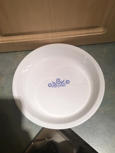 VINTAGE CORNING WARE Pie Plate Pan 9 Inch # P-309 Blue Cornflower Design 