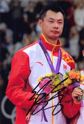 Xu Chen - CHN - Olympia 2012 - Badminton - Silber - Foto sig.  (1)