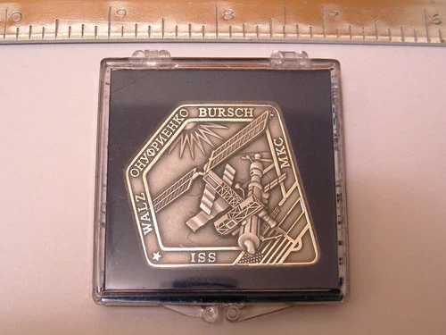 Expedition 4 Silver Robbins Medal/Medallion Unflown Space Shuttle STS ISS NASA