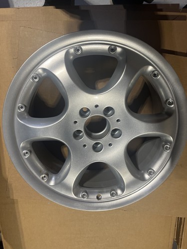 (4) MERCEDES BENZ REPLICA WHEELS FOR THE 2002 SILVER ARROW 18x8J 23mm OFFSET... - Bild 7 von 7