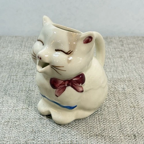 Vintage Shawnee Pottery Puss ‘N Boots Kitty Cat Creamer Pitcher Farmhouse CUTE!