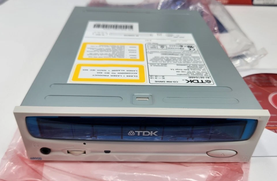 TDK VeloCD Internal ATAPE-IDE 48x CD Burner Rewrite Drive AI-481648B Rewritable - Image 2 of 4