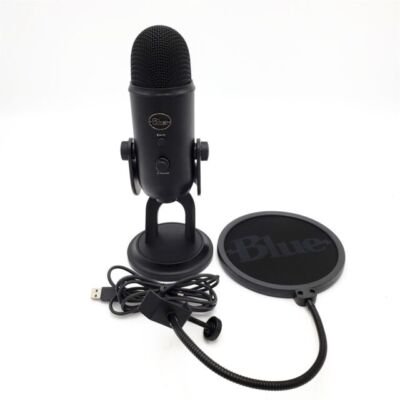 Logitech Blue Yeti Game Streaming Microphone Kit - 988-000521