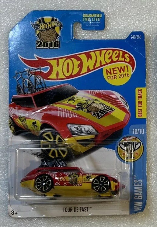 Hot Wheels 2016 10 of 10 Tour De Fast 240 of 250 Best For Track Red Yellow