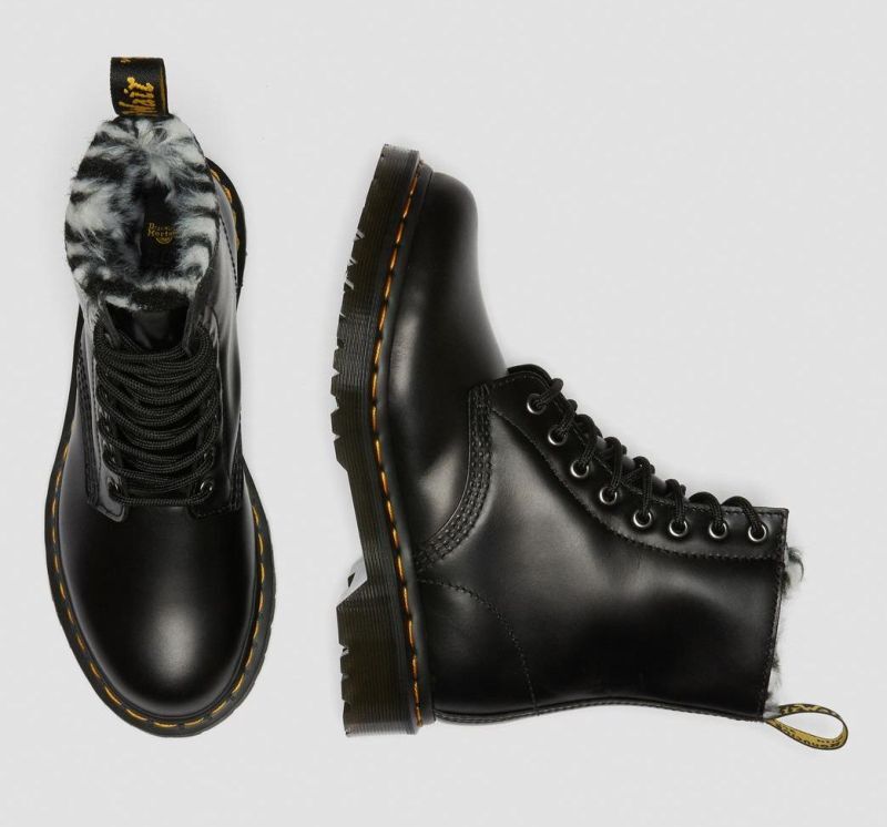 ブーツその他 Dr. Martens 1460 Serena Atlas Booties 1460 Serena Faux Fur Lined Lace Up Boots in Black Atlas | Dr