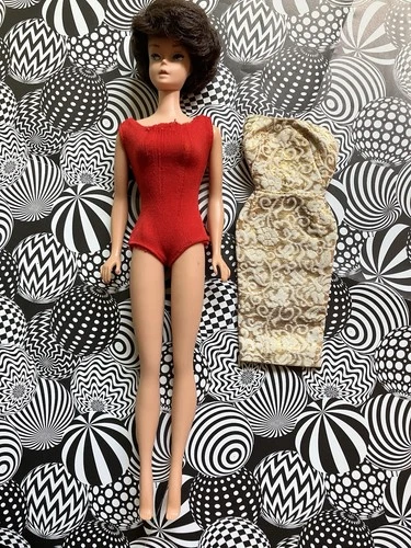 Vintage 1962? Brunette Bubblecut Barbie Japan suit and dress