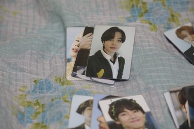 BTS Official Photocard Set (26pcs) / Rare / Gift | eBay