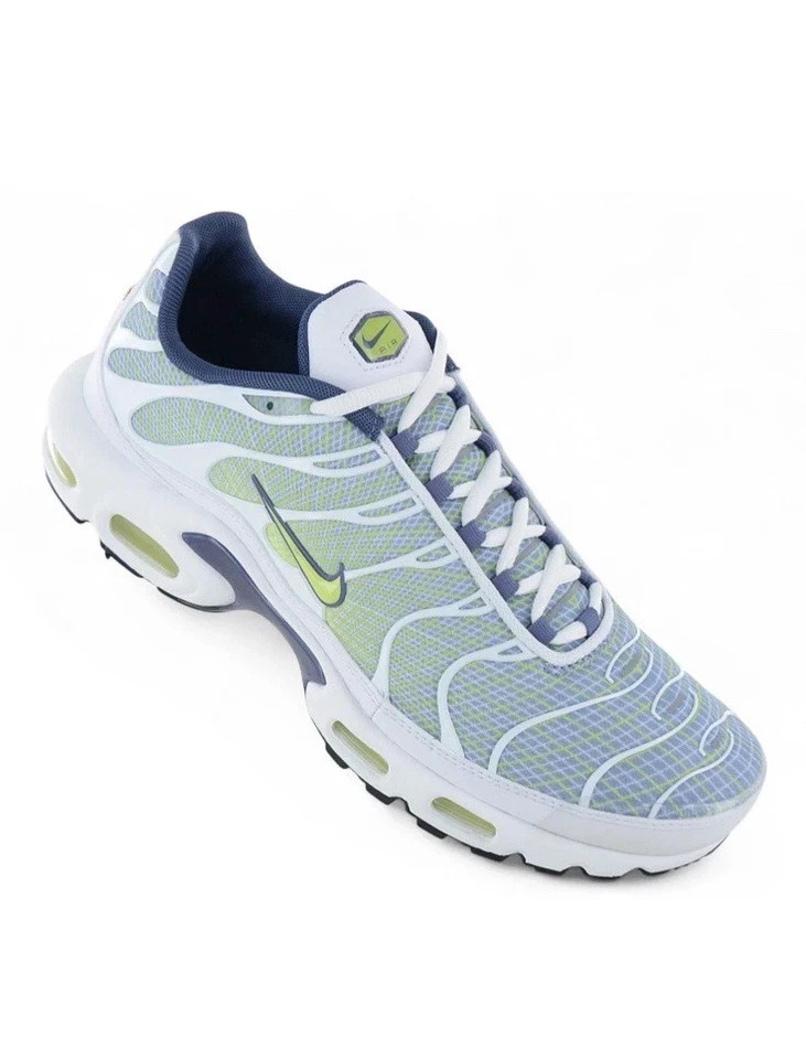 Nike Air Max Plus Men display picture 3