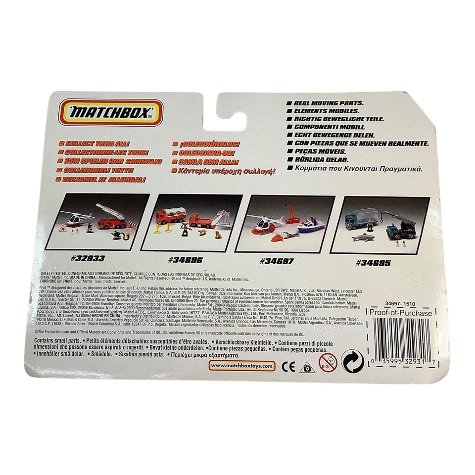 Vtg. Matchbox "Police Divers" Twin Pack Set 1997 #34687 Multi Language Pkg. - Image 2 of 2