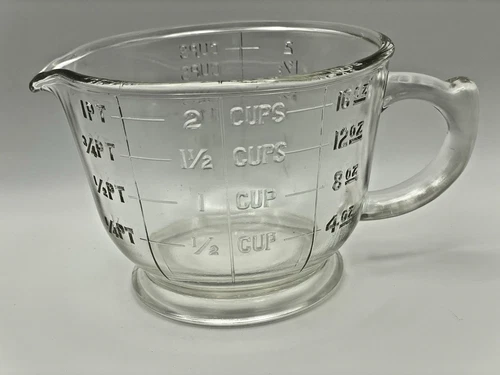 Vintage Clear Glass 2-Cup Measuring Cup and Mixing Pitcher