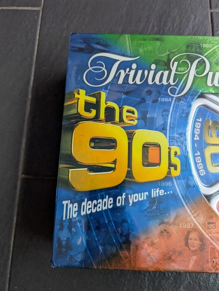 Trivial Pursuit The 90’s By Parker Bros Brand New Factory Sealed Free Post  - Image 4 of 4