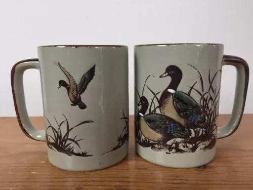 Pair Vtg Handcrafted Otagiri Japanese Stoneware Nesting Ducks Coffee Mugs Cups