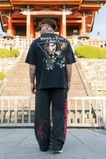 YOUNGLA (SOLD OUT)  - 4191 - AOT© X YLA CLASSIC TEES - ATTACK TITAN - MEDIUM