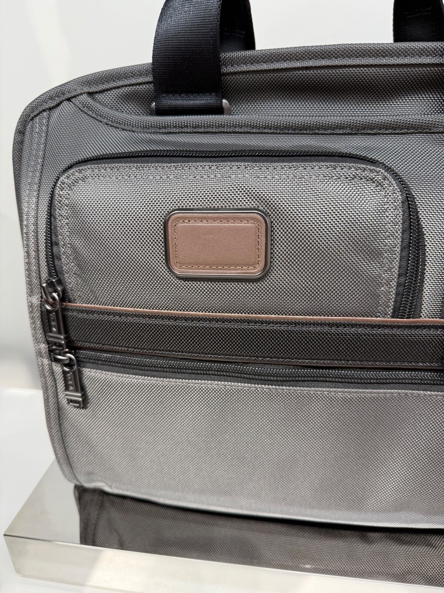 NEW Tumi GEN 4.3 - Expandable Organizer Laptop Brief Briefcase