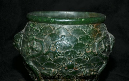 7.6" Old Chinese Natural Green Jade Carved Dynasty 2 Dragon Bead Pot Jar Crock - Picture 2 of 12