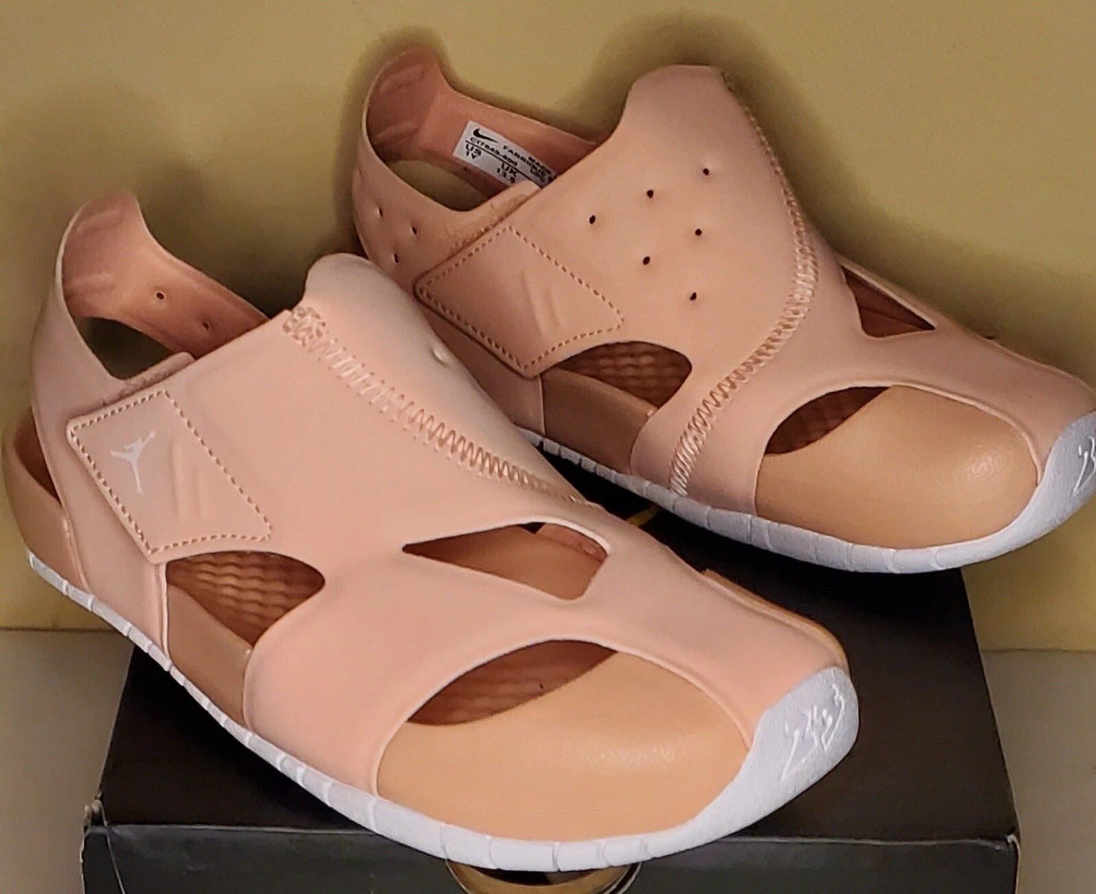 Sandali rosa Jordan ragazza flare (PS) taglia 1Y nuovi con scatola