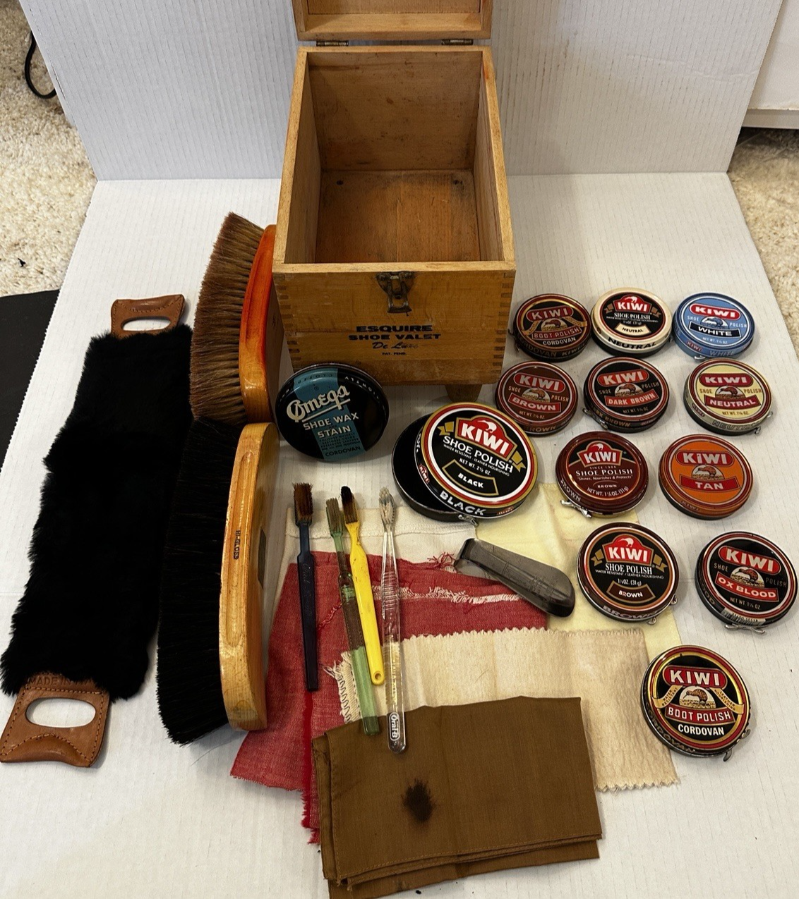 Vintage Esquire Shoe Valet Deluxe Oak Wood Shine Kit With Supplies  