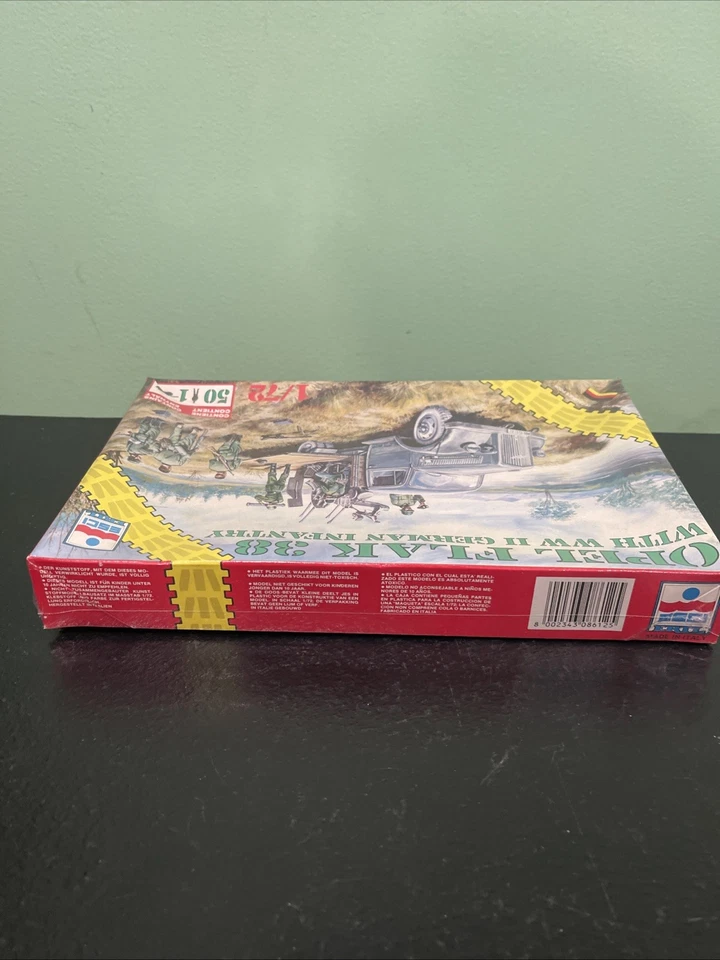 Opel FLAK 38 With WW II German Infantry 1/72 Scale Model Kit ESCI 8612 - Image 4 of 4