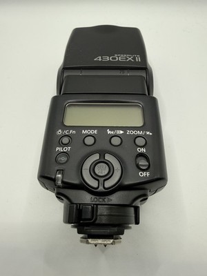 Canon Speedlite 430EX II Hot Shoe Mount Flash, Excellent Cond with Case / Pouch