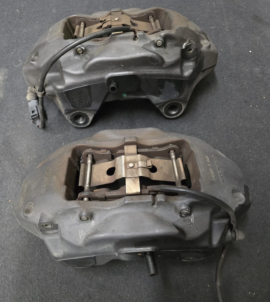Volkswagen Touareg OEM Front 4 Piston Brembo Brake Calipers - Image 4 of 4