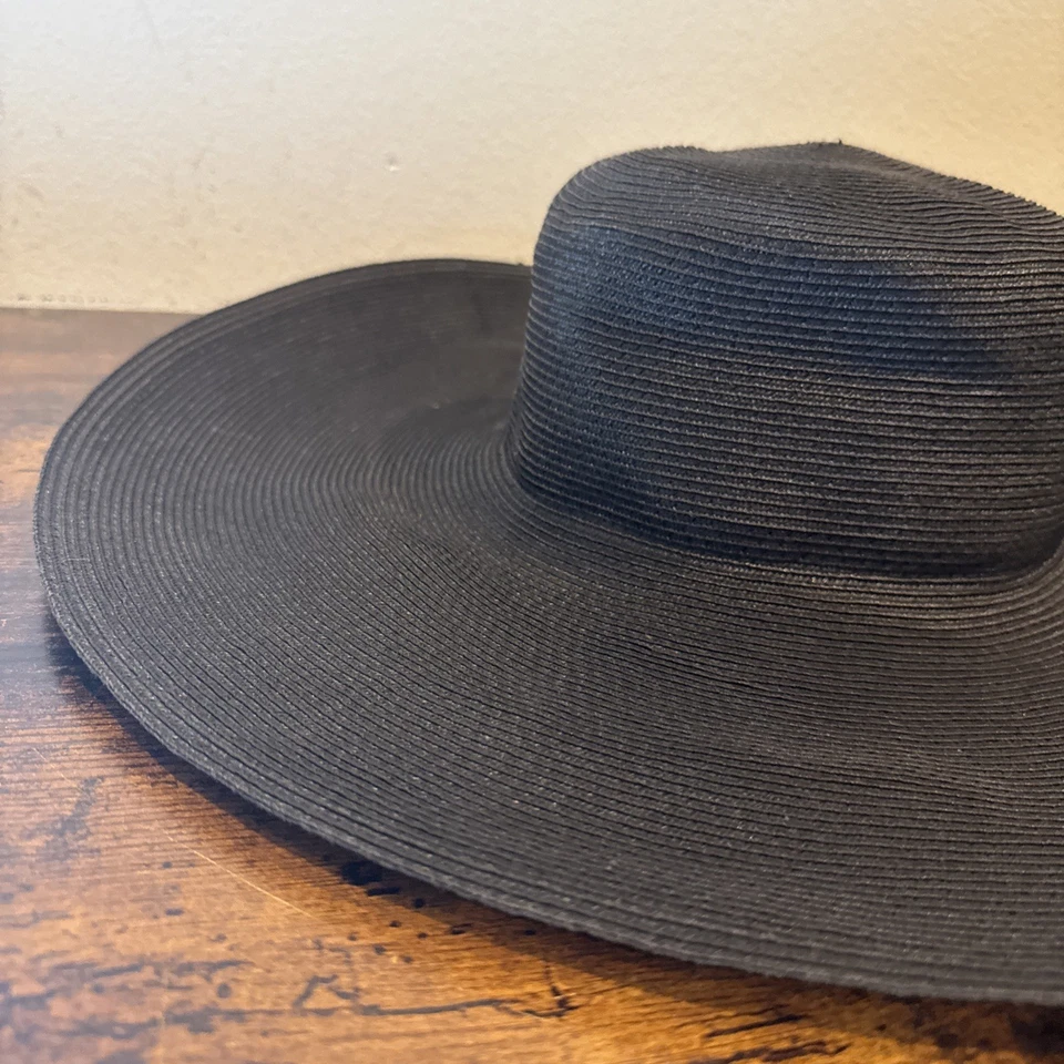 Eric Javits Squishee Black Sun Hat – Packable, 5.5" Brim, SPF 50, Rolled Brim - Image 3 of 4